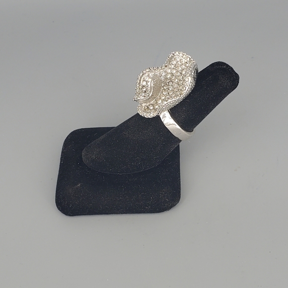 Abstract Silvertone Rhinestone Cocktail Ring - Picture 9 of 12